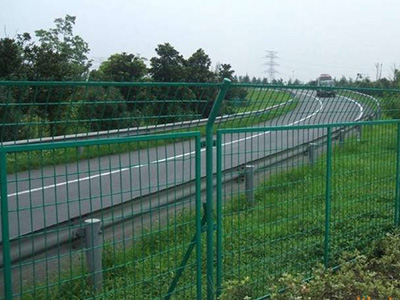 護(hù)欄網(wǎng) 護(hù)欄網(wǎng)